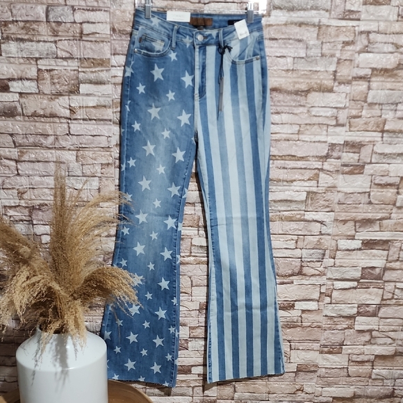 Judy Blue Denim - Judy Blue Los Angeles Star and Stripe Flare Jeans Brand New High Waist Size 5/27